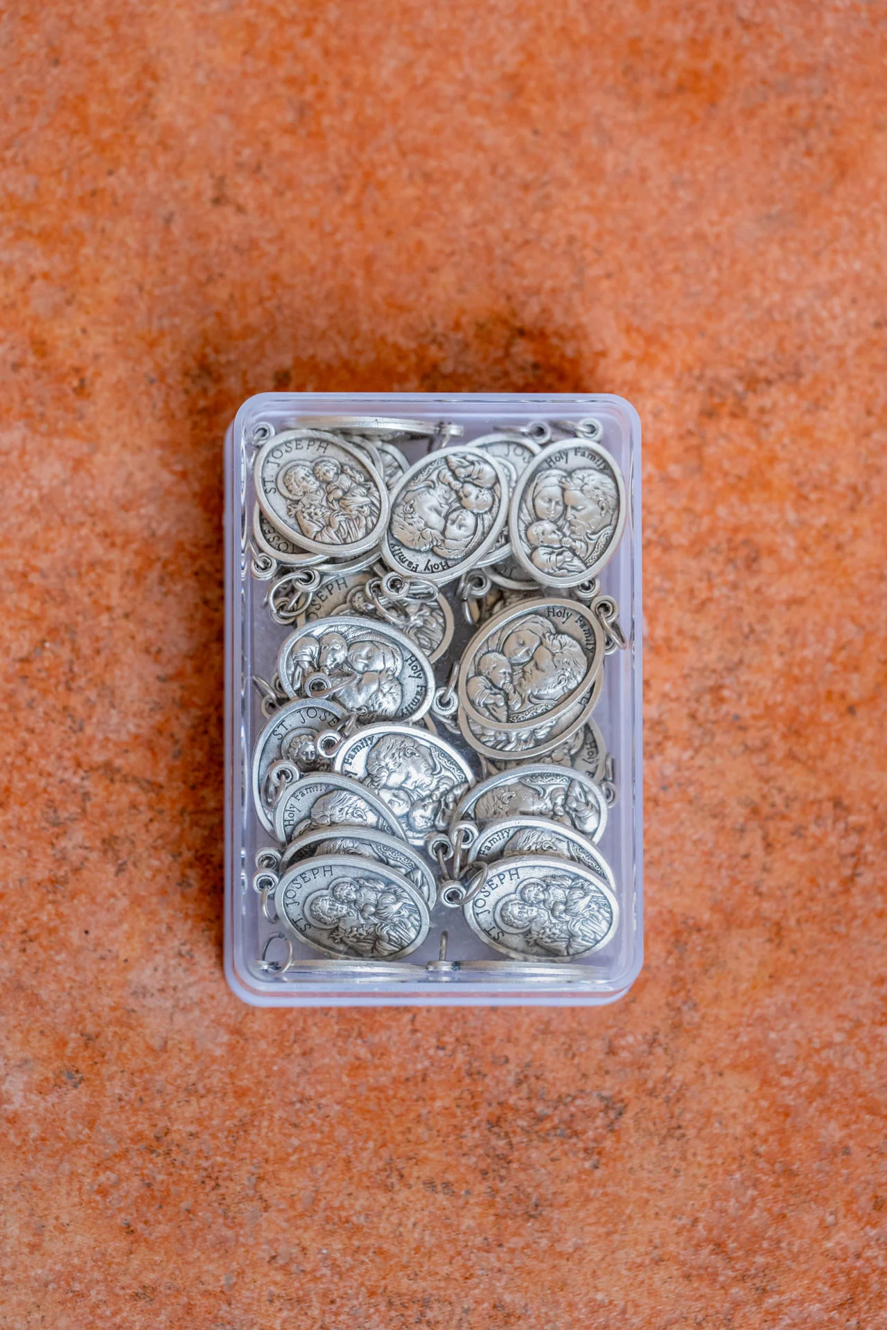 Medaljice Svete obitelji (paket od 36)
