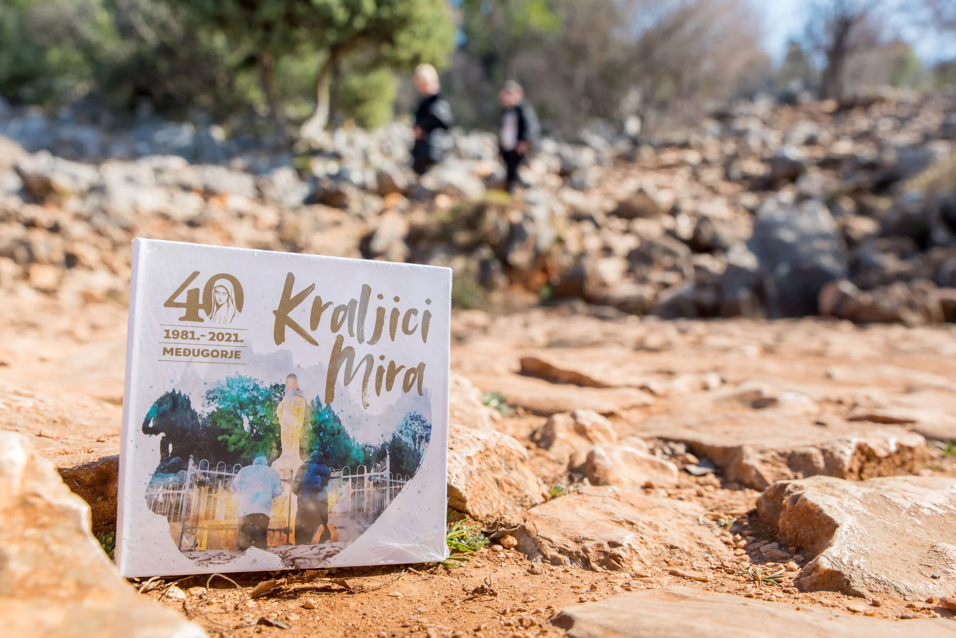 Kraljici Mira - Pjesme posvećene Gospi