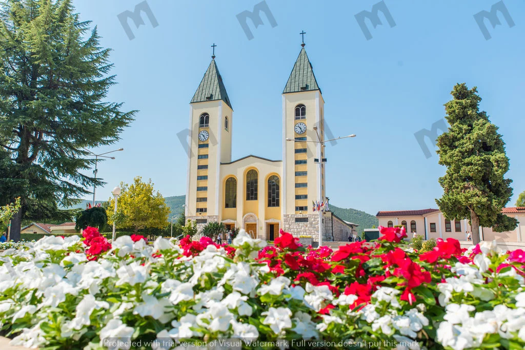 St James Church flowers - Stock image for download